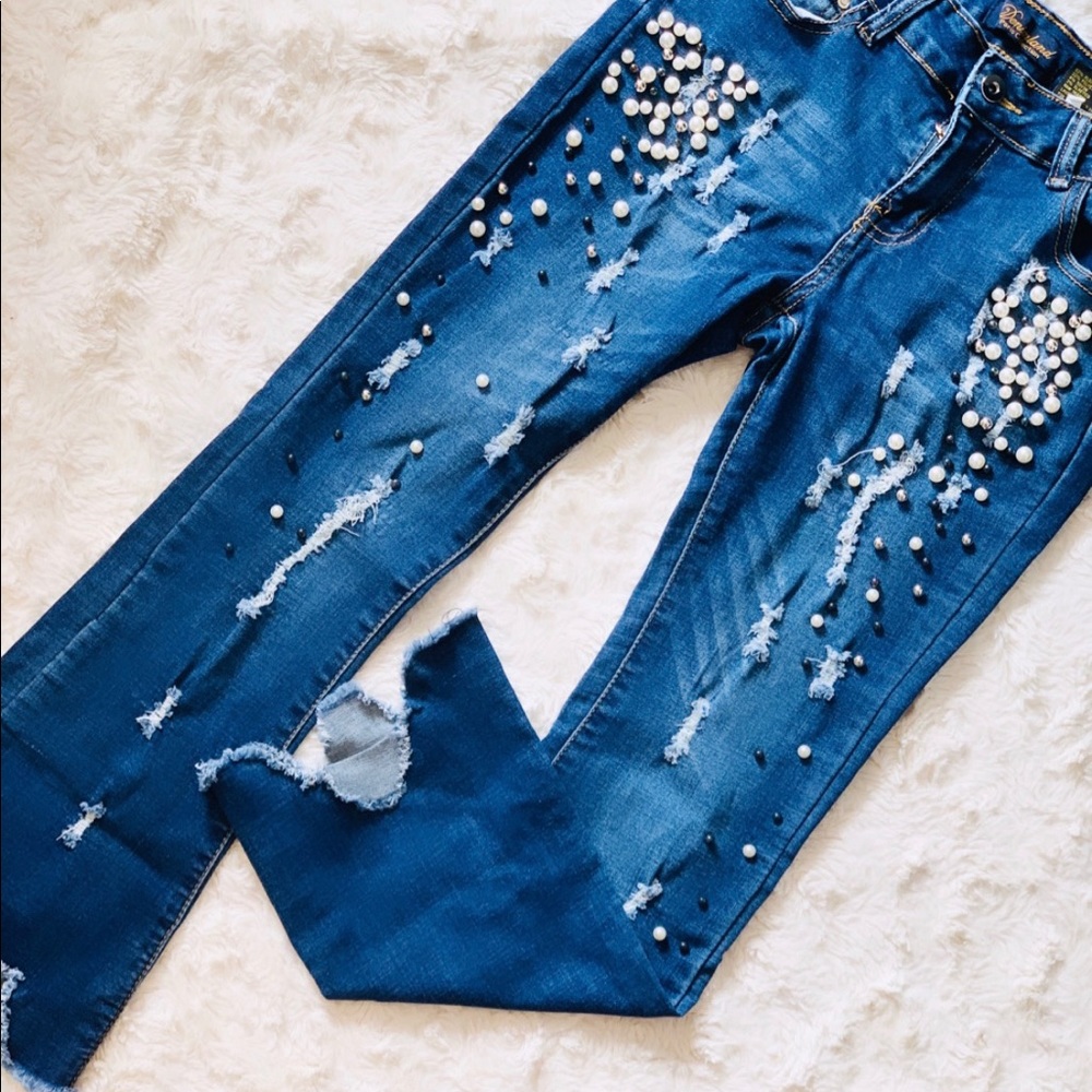 Mahón, con detalles en perlas/ pearls jeans